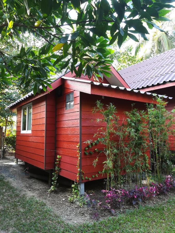 Pink Kangaroo Bungalows Ko Kut Экстерьер фото